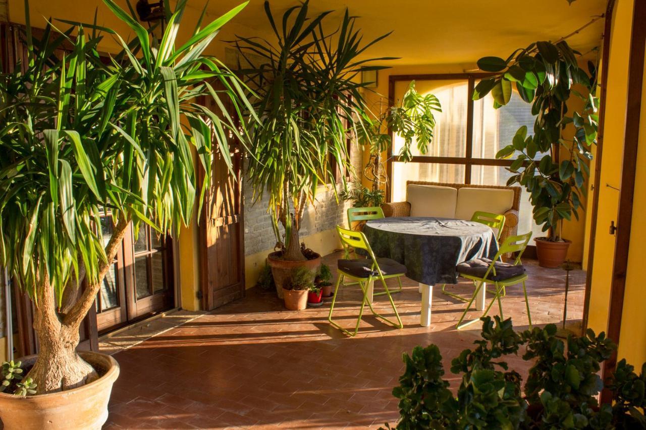 فانو B&B Salvarosa المظهر الخارجي الصورة