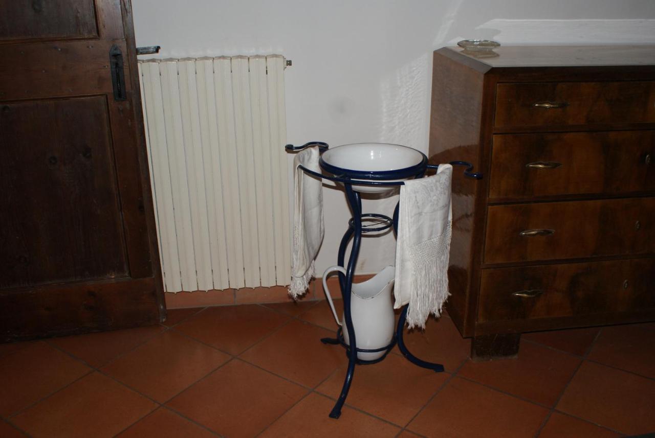 فانو B&B Salvarosa المظهر الخارجي الصورة